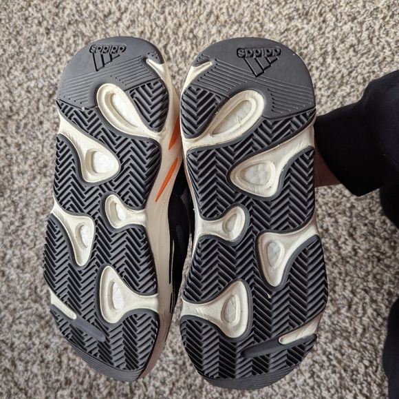 Yeezy Boost 700 Kids "Wave Runner - Picture 5 of 5